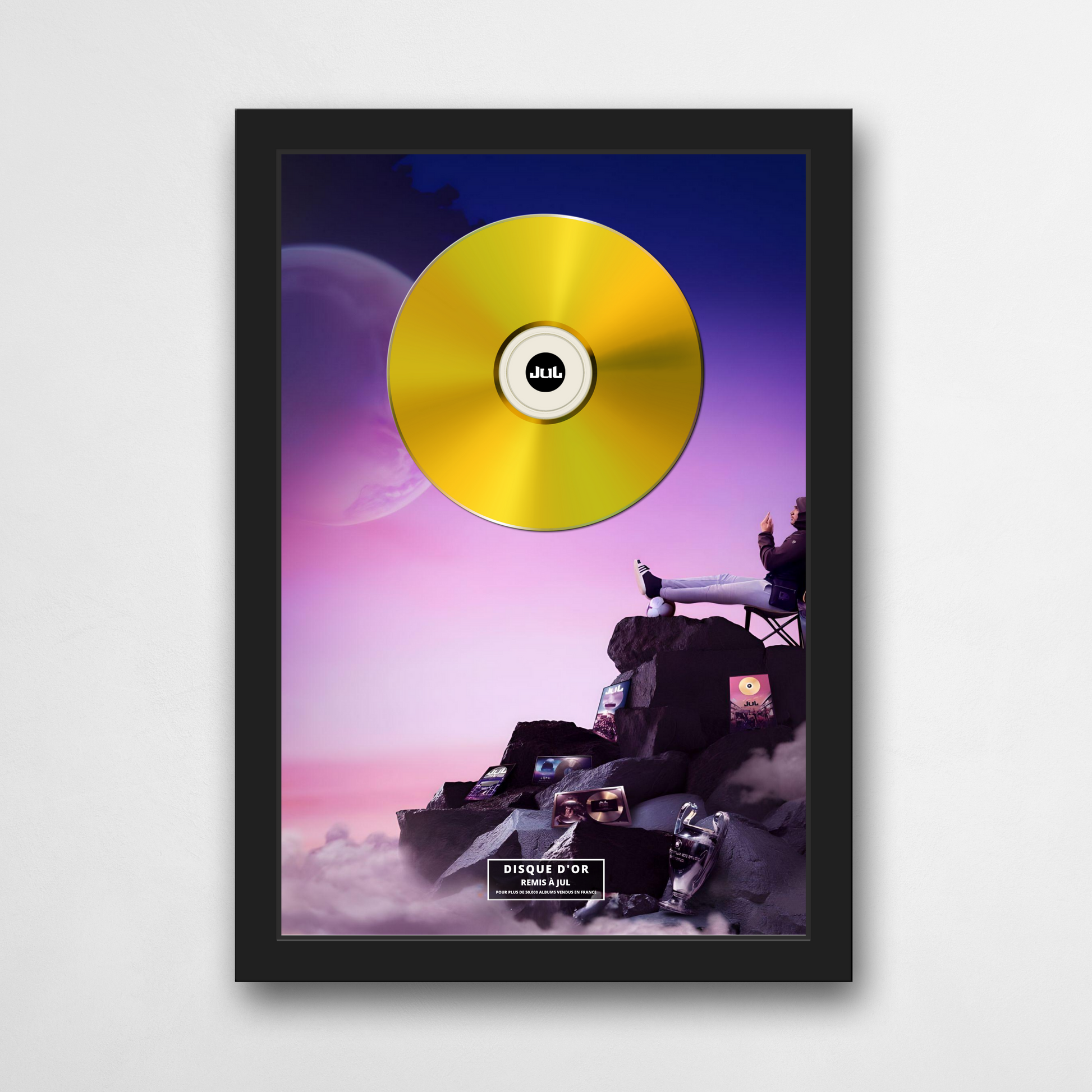 Disque d'or Jul - Loin du monde | Rapcertif